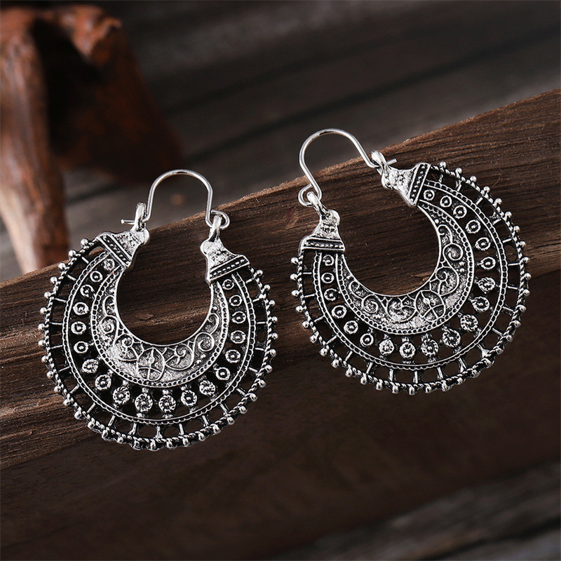 DIY アクセサリー新しいボヘミアン中空彫刻イヤリングファッ - New Ethnic Fashion のレビューと価格